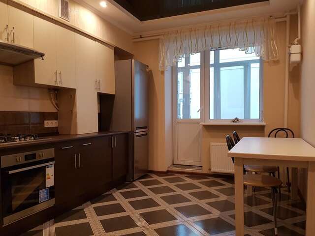 Апартаменты Chernigov City Apartments na Peremohy Чернигов-20